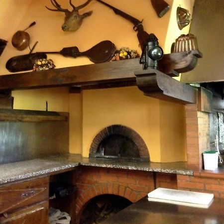 Albergo Ristorante Da Carlino كاستيلنيوفو دي غارفانيانا المظهر الخارجي الصورة